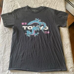 Popular poison Black Dragon Graphic dragon Tokyo T-Shirt sz medium